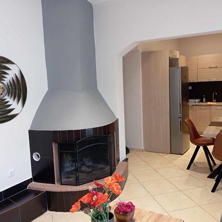 The Genius Apartment 3 Rooms, Α Floor 3 Υπνοδωμάτια, A Όροφος أثينا المظهر الخارجي الصورة